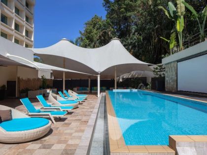 Radisson Hotel Brunei - Swimming Pool